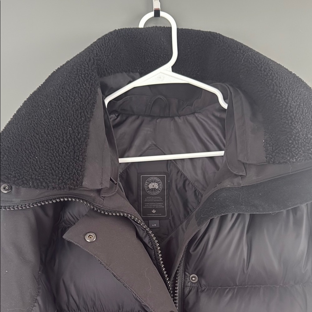 Canada Goose Altona Black Coat - Picture 5 of 8